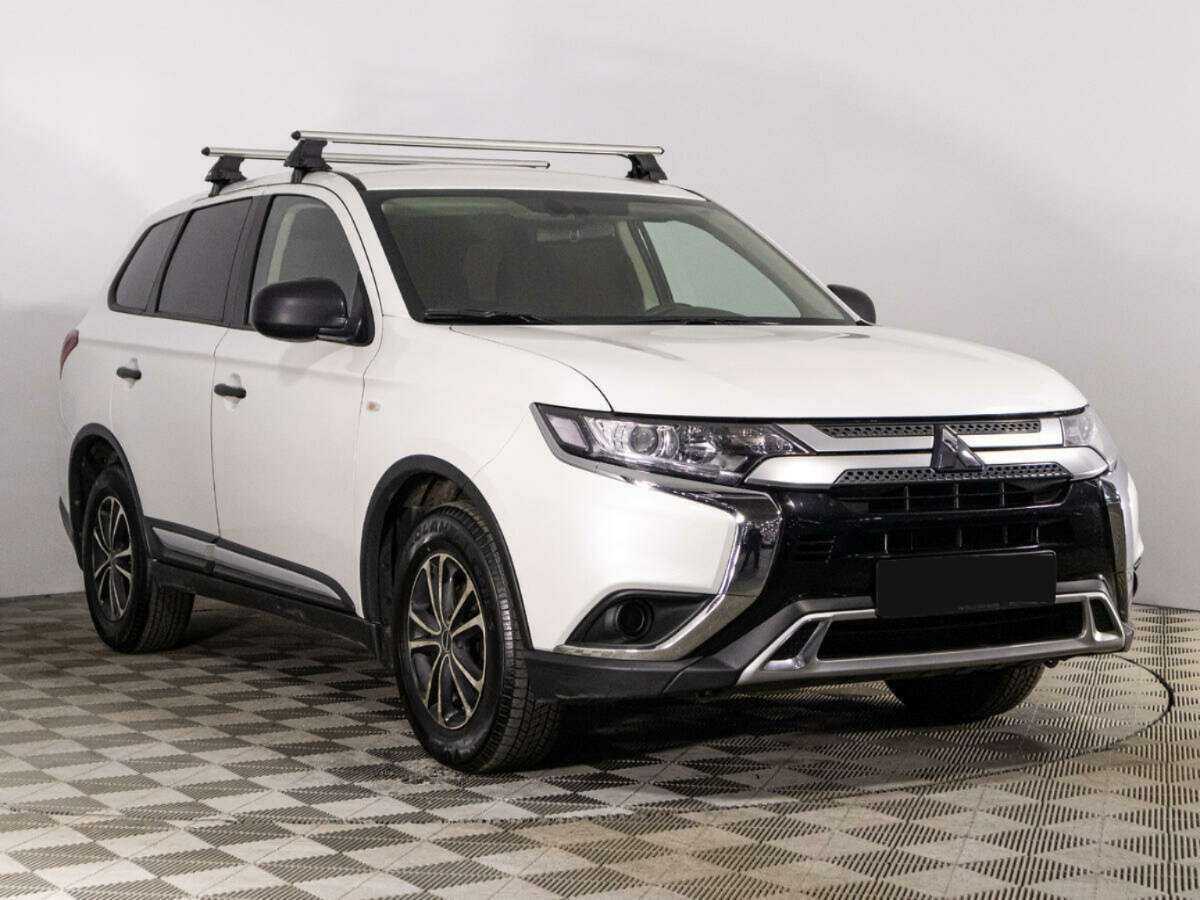 Mitsubishi Outlander, 2020 Фото №3