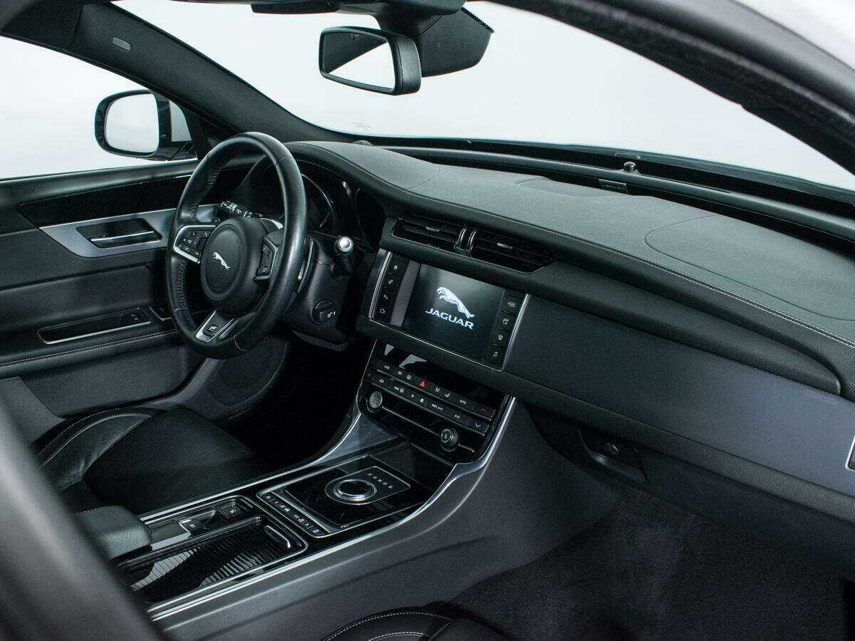 Jaguar XF, 2016 Фото №9
