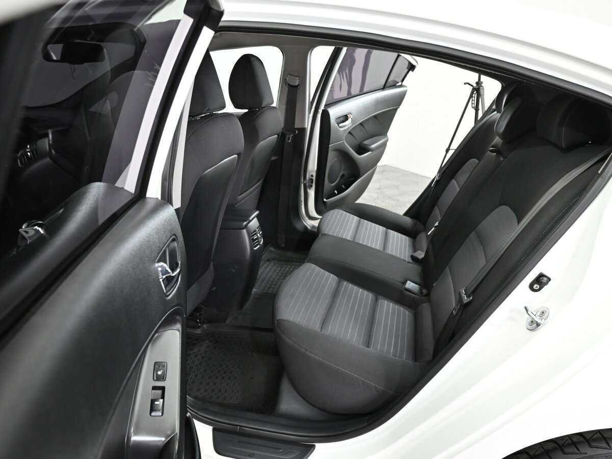 Kia Cerato, 2015 Фото №15