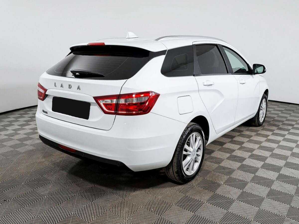 Lada (ВАЗ) Vesta SW, 2018 Фото №5