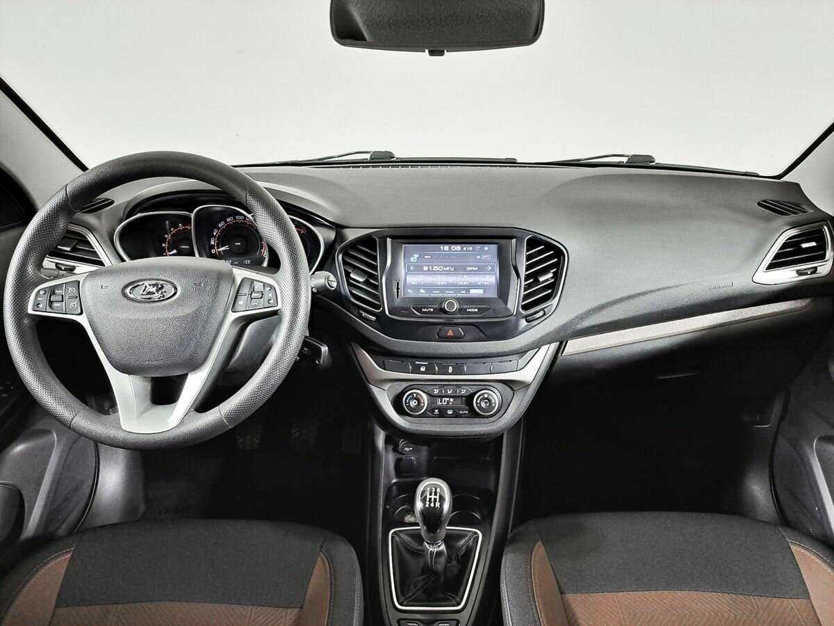 Lada (ВАЗ) Vesta SW, 2018 Фото №12