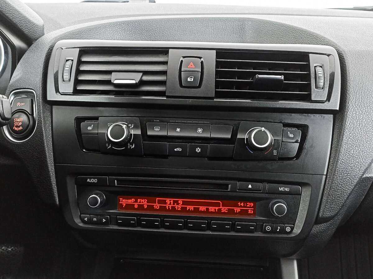 BMW 1 серии 116i, 2012 Фото №11