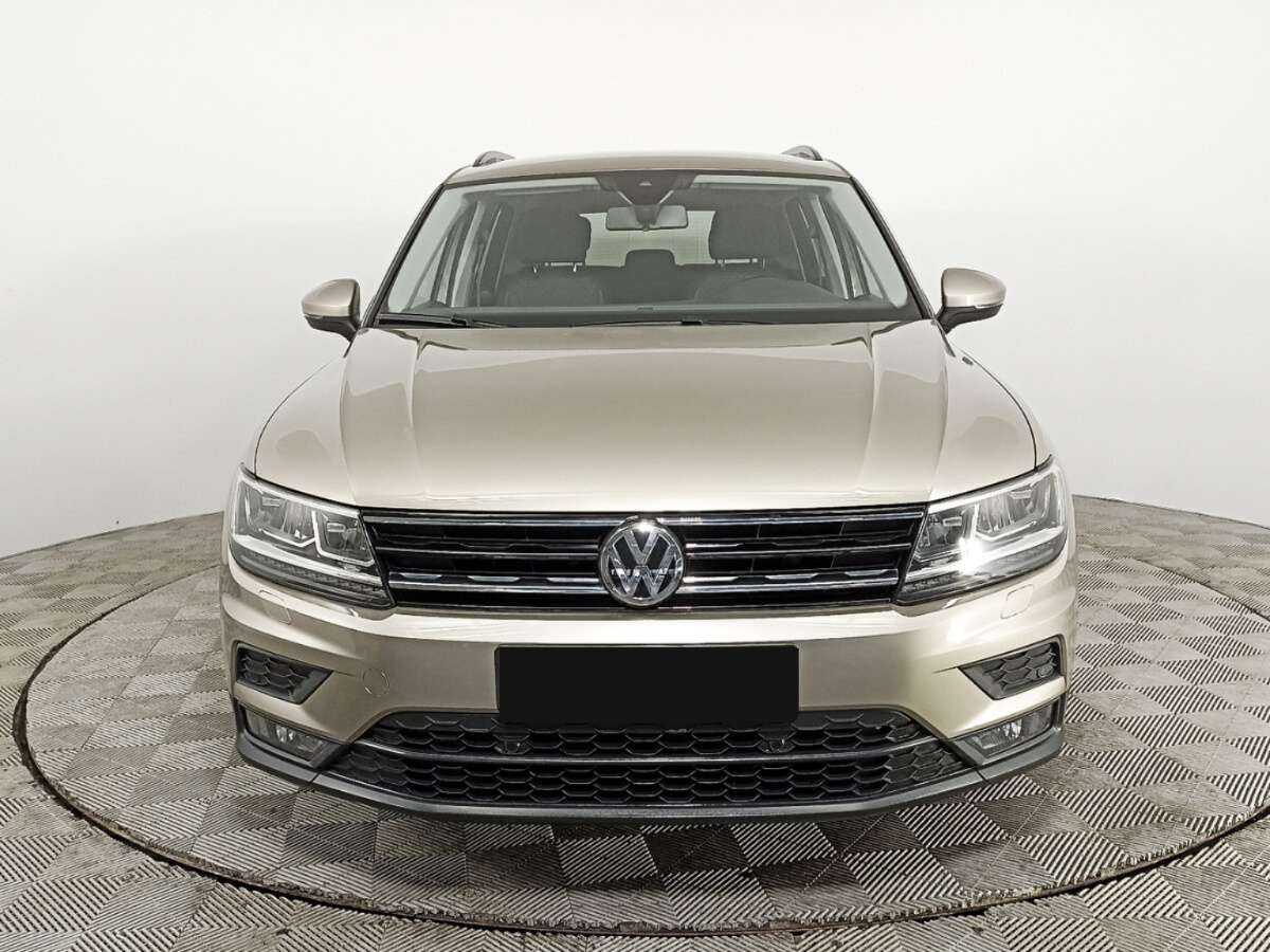 Volkswagen Tiguan, 2020 - 71 102 км. | Фото №2