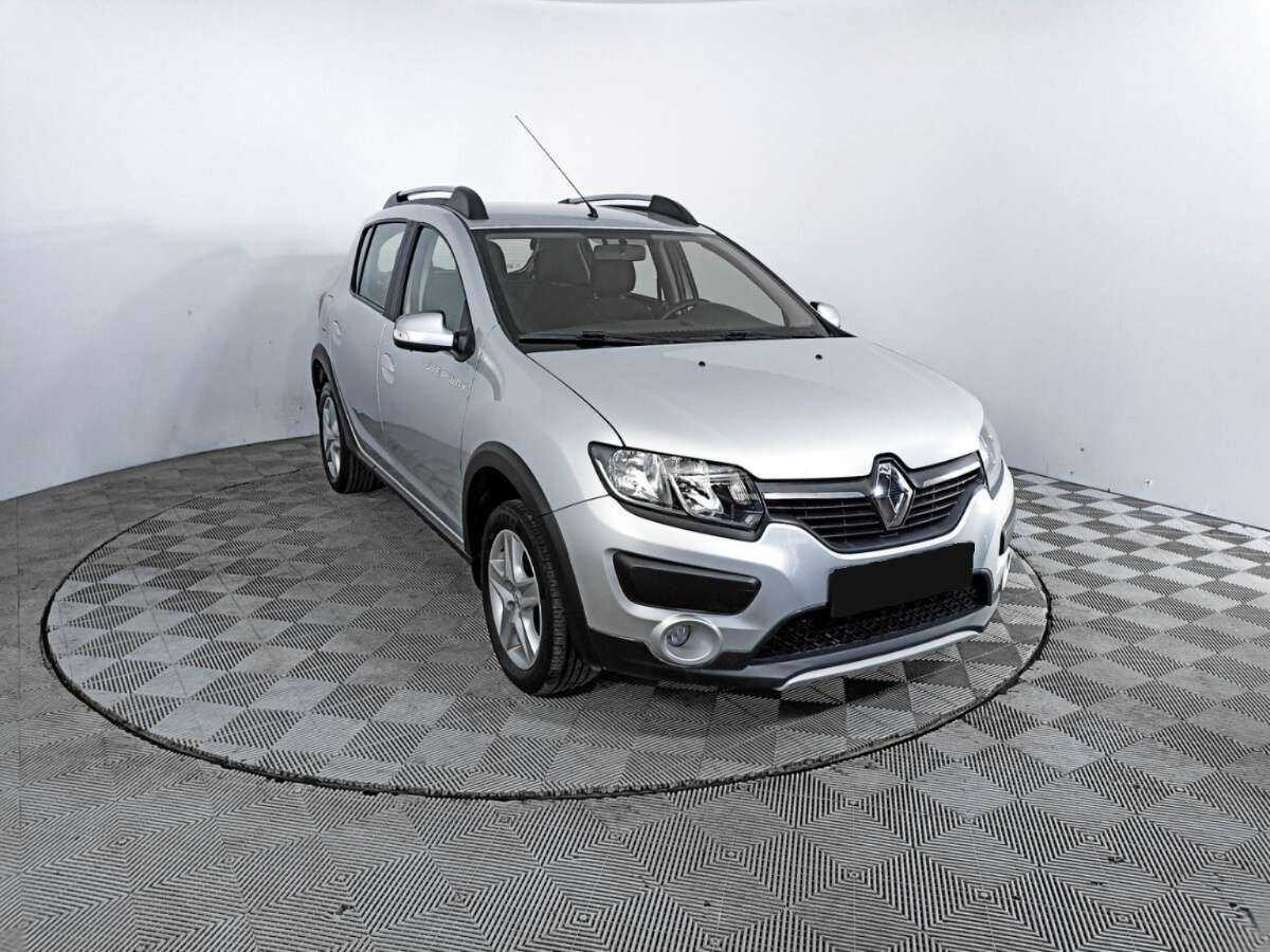 Renault Sandero Stepway, 2017 - 82 437 км. | Фото №3
