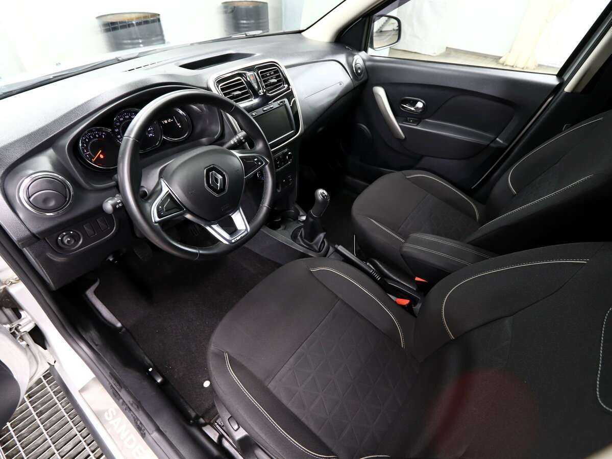 Renault Sandero Stepway, 2020 - 77 000 км. | Фото №7