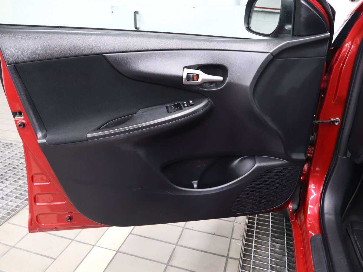 Toyota Corolla, 2012 - 176 000 км. | Фото №6