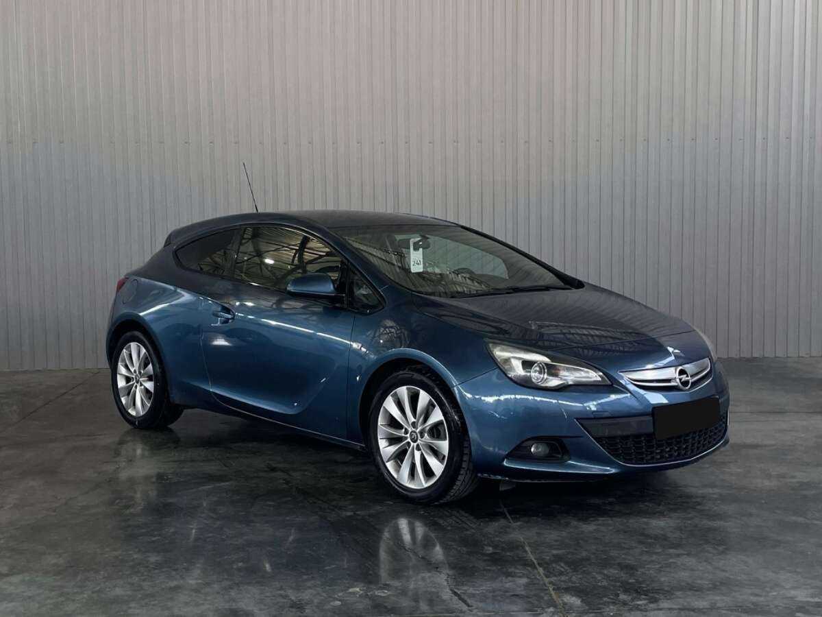 Opel Astra GTC, 2014 - 148 770 км. | Фото №3