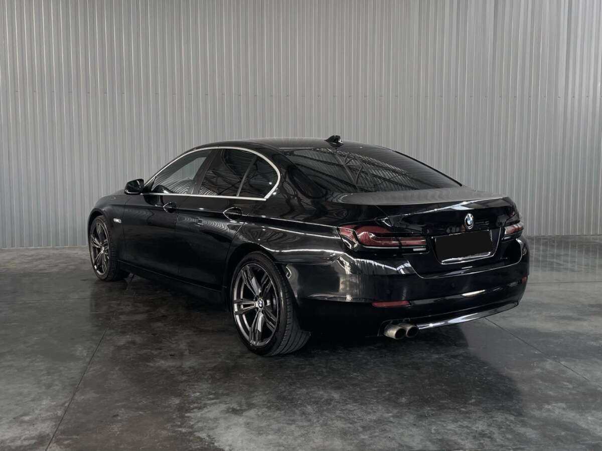 BMW 5 серии 520i, 2012 Фото №7