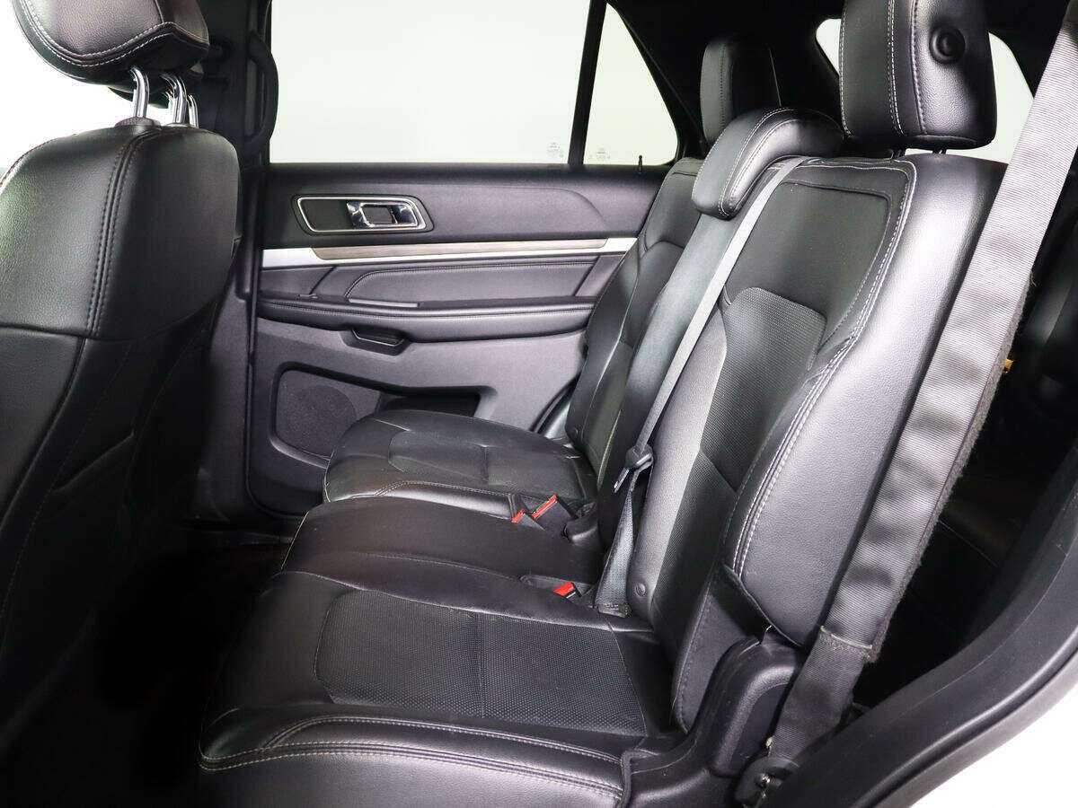 Ford Explorer, 2016 - 128 003 км. | Фото №8