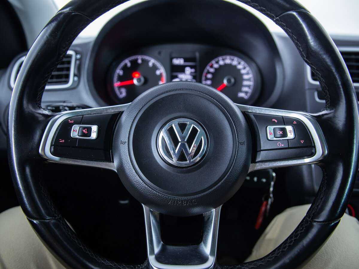 Volkswagen Polo, 2019 Фото №15
