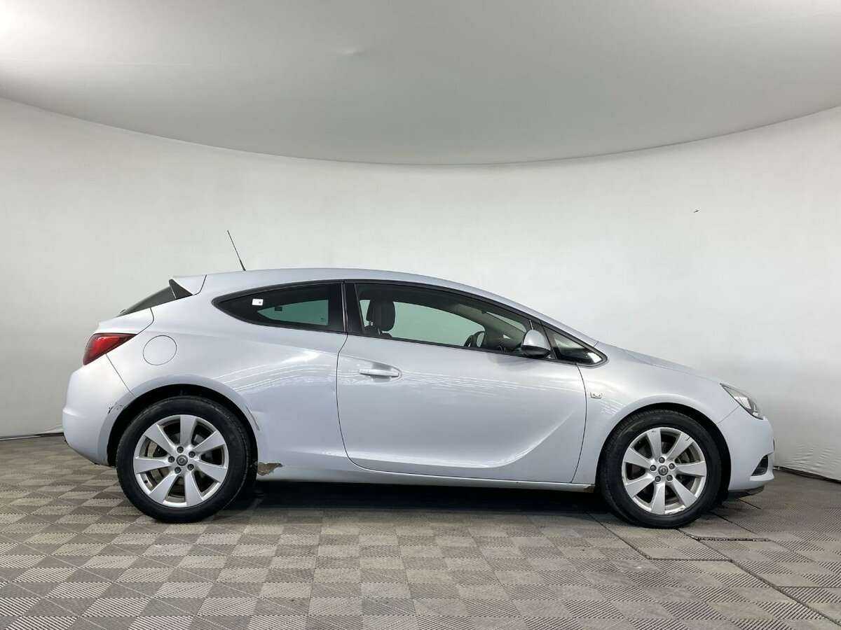 Opel Astra GTC, 2013 - 138 930 км. | Фото №4