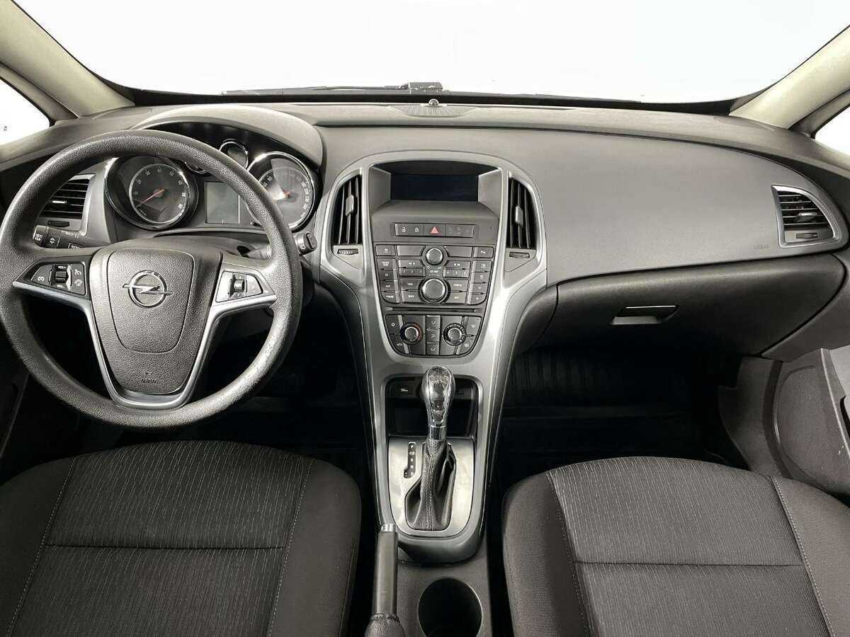 Opel Astra GTC, 2013 - 138 930 км. | Фото №7