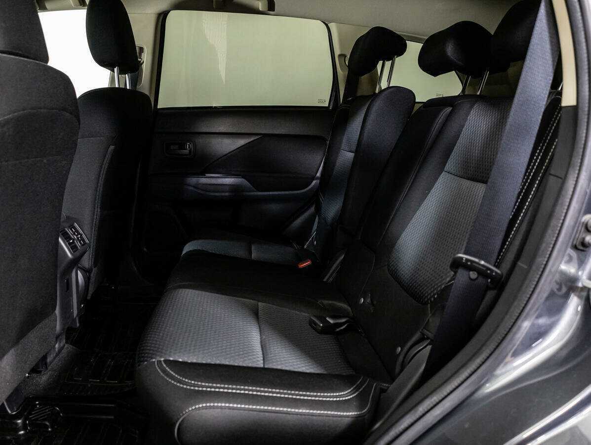 Mitsubishi Outlander, 2019 - 32 250 км. | Фото №8