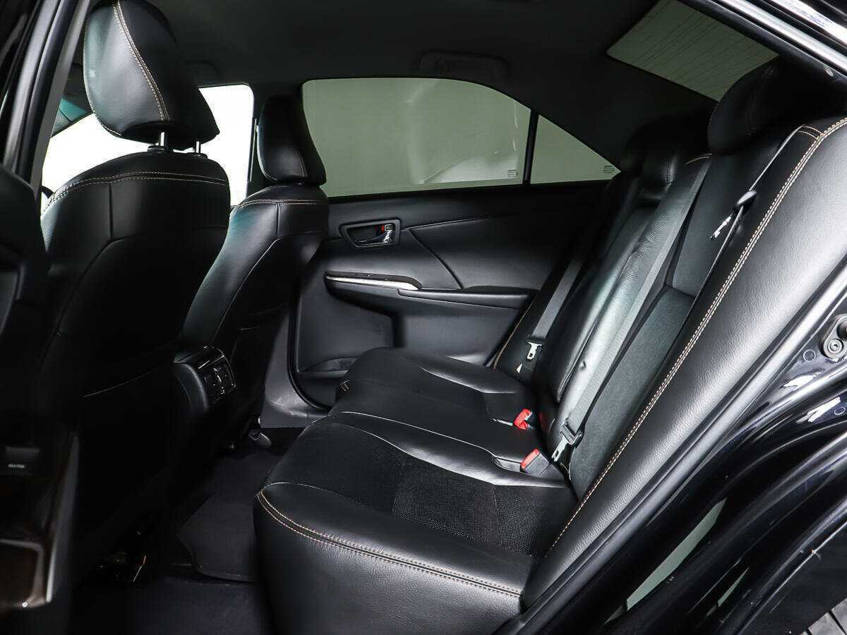 Toyota Camry, 2017 Фото №12