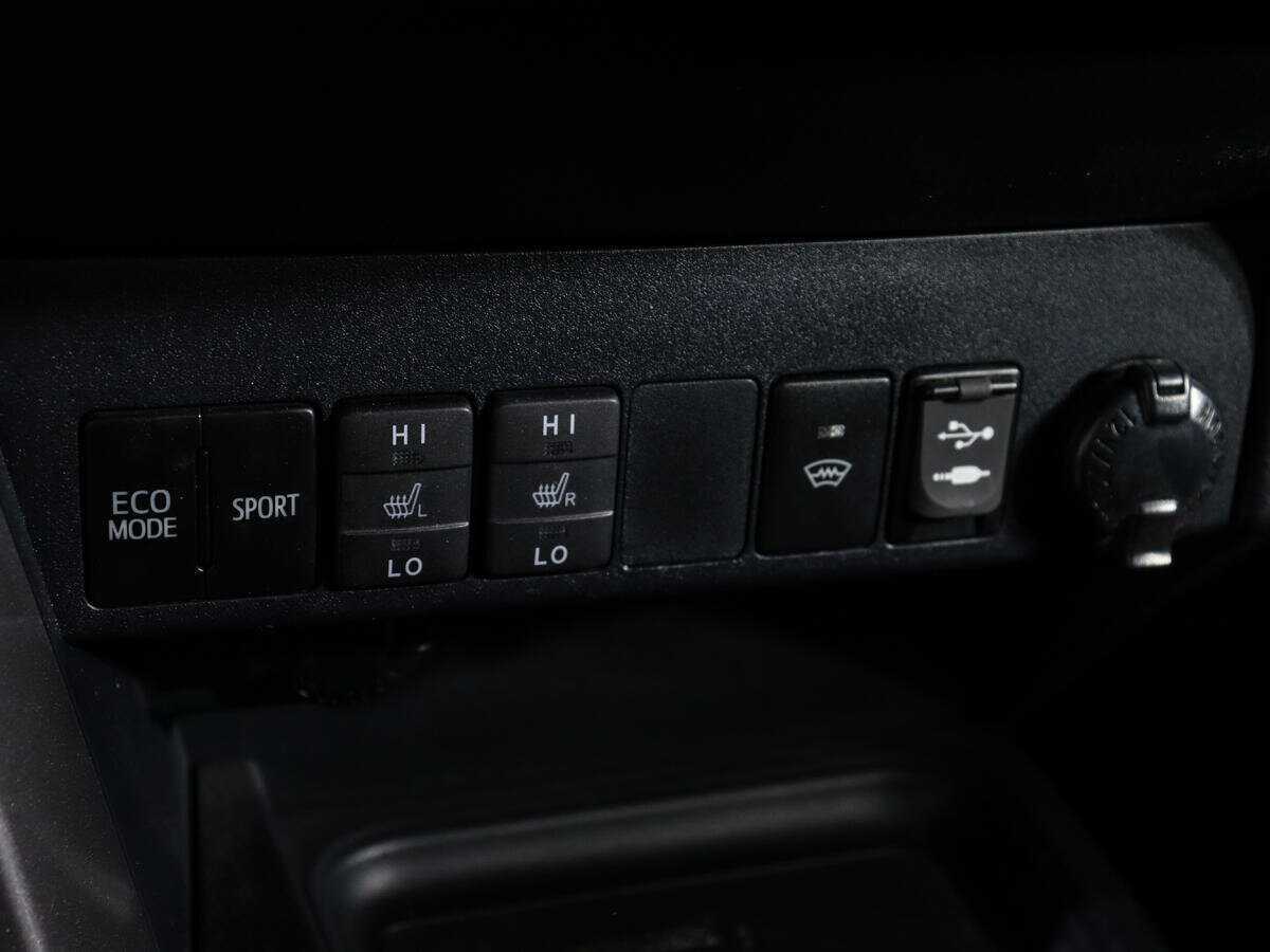 Toyota RAV4, 2015 Фото №20