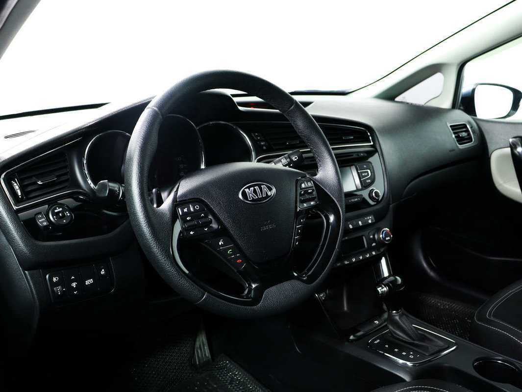 Kia Ceed, 2015 Фото №13