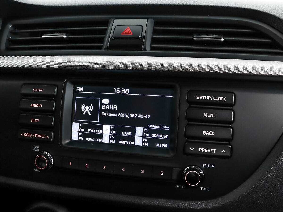 Kia Rio X-Line, 2018 Фото №13