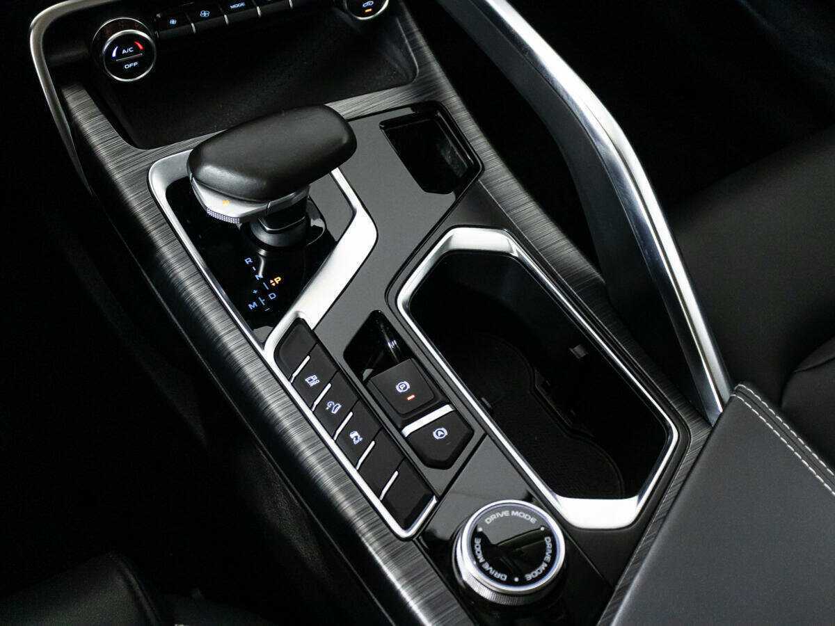 Geely Tugella, 2021 Фото №17