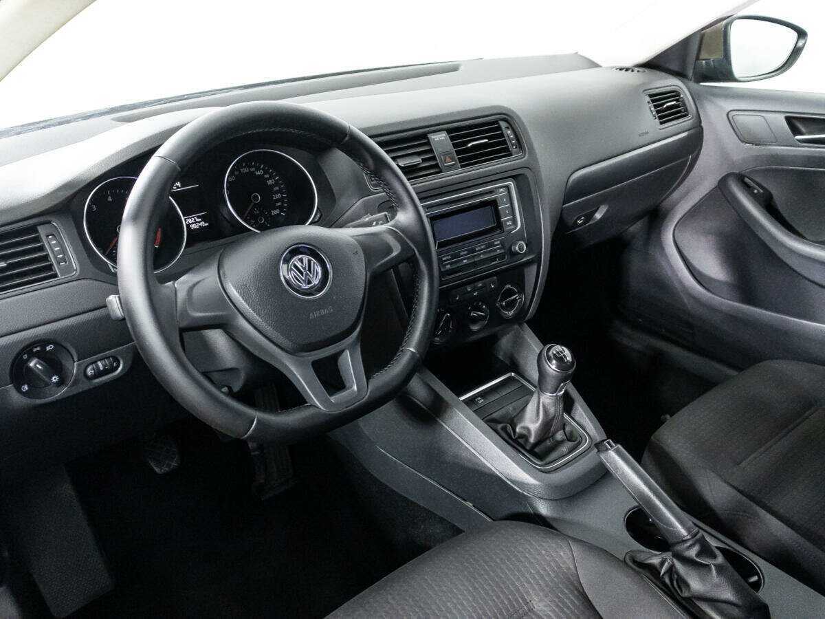 Volkswagen Jetta, 2015 Фото №11
