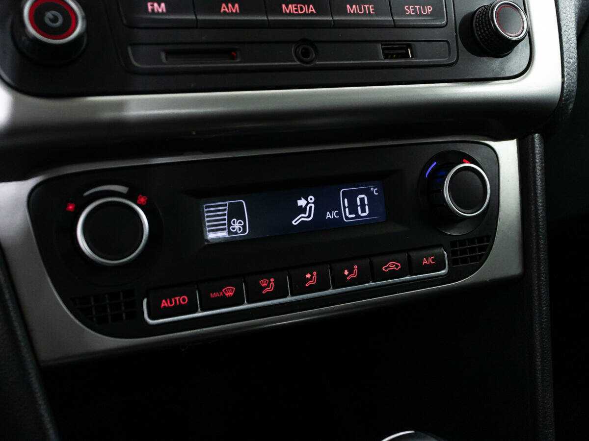 Volkswagen Polo, 2017 Фото №15