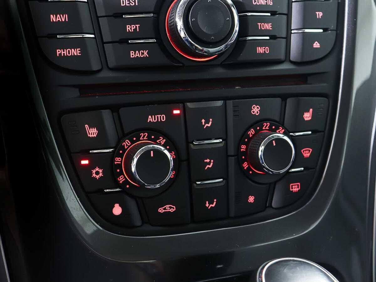 Opel Astra, 2012 Фото №17