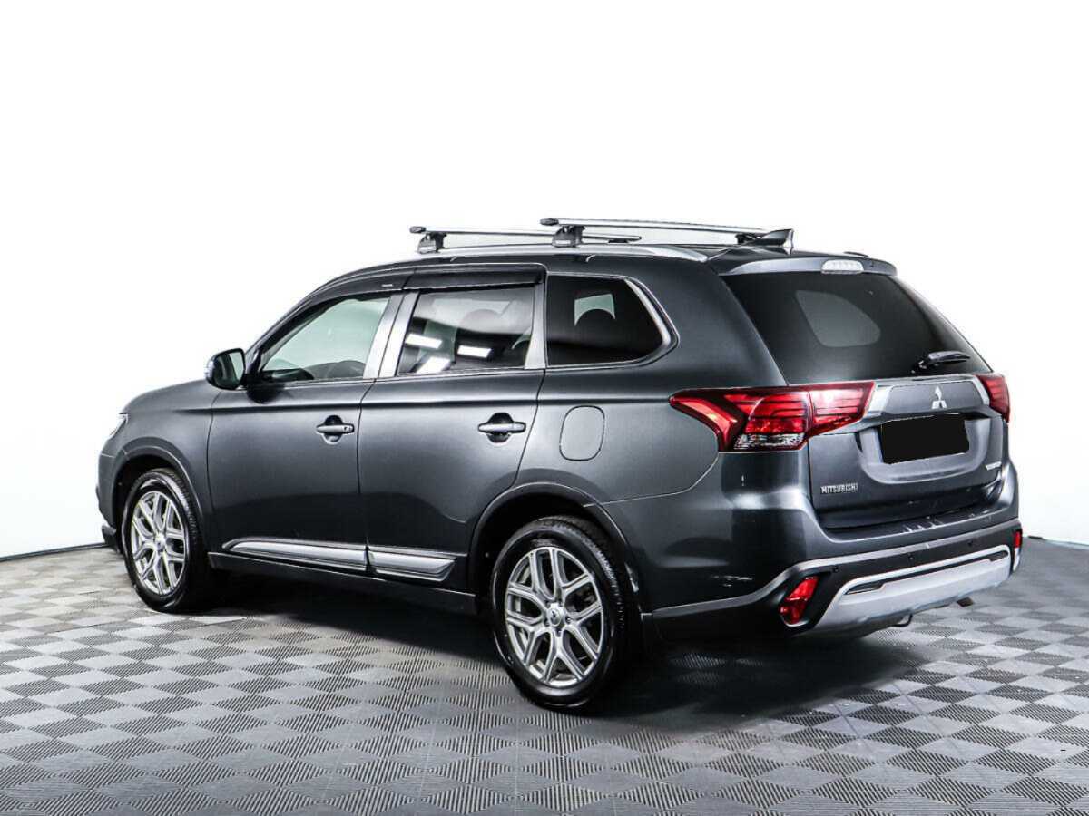 Mitsubishi Outlander, 2020 - 31 590 км. | Фото №6