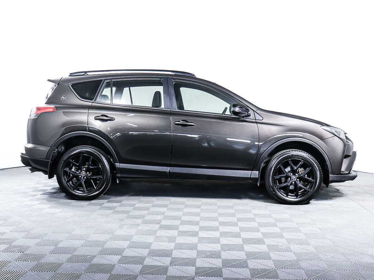 Toyota RAV4, 2018 - 48 714 км. | Фото №3