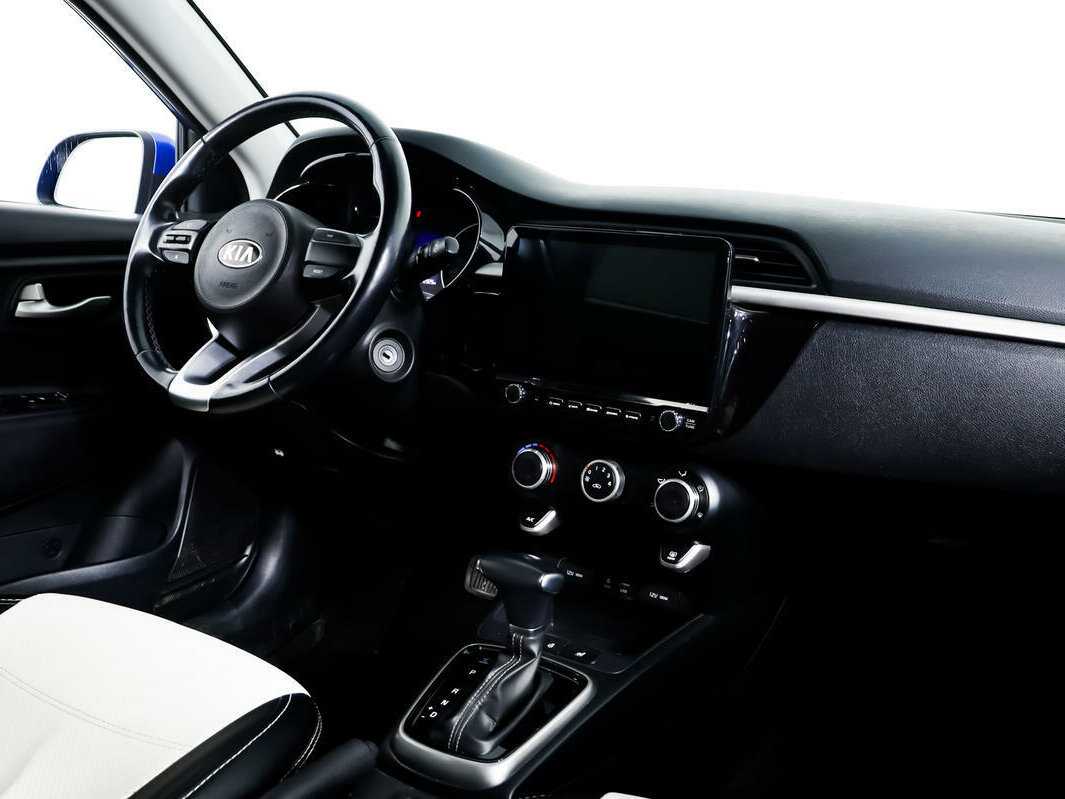 Kia Rio X-Line, 2018 Фото №9