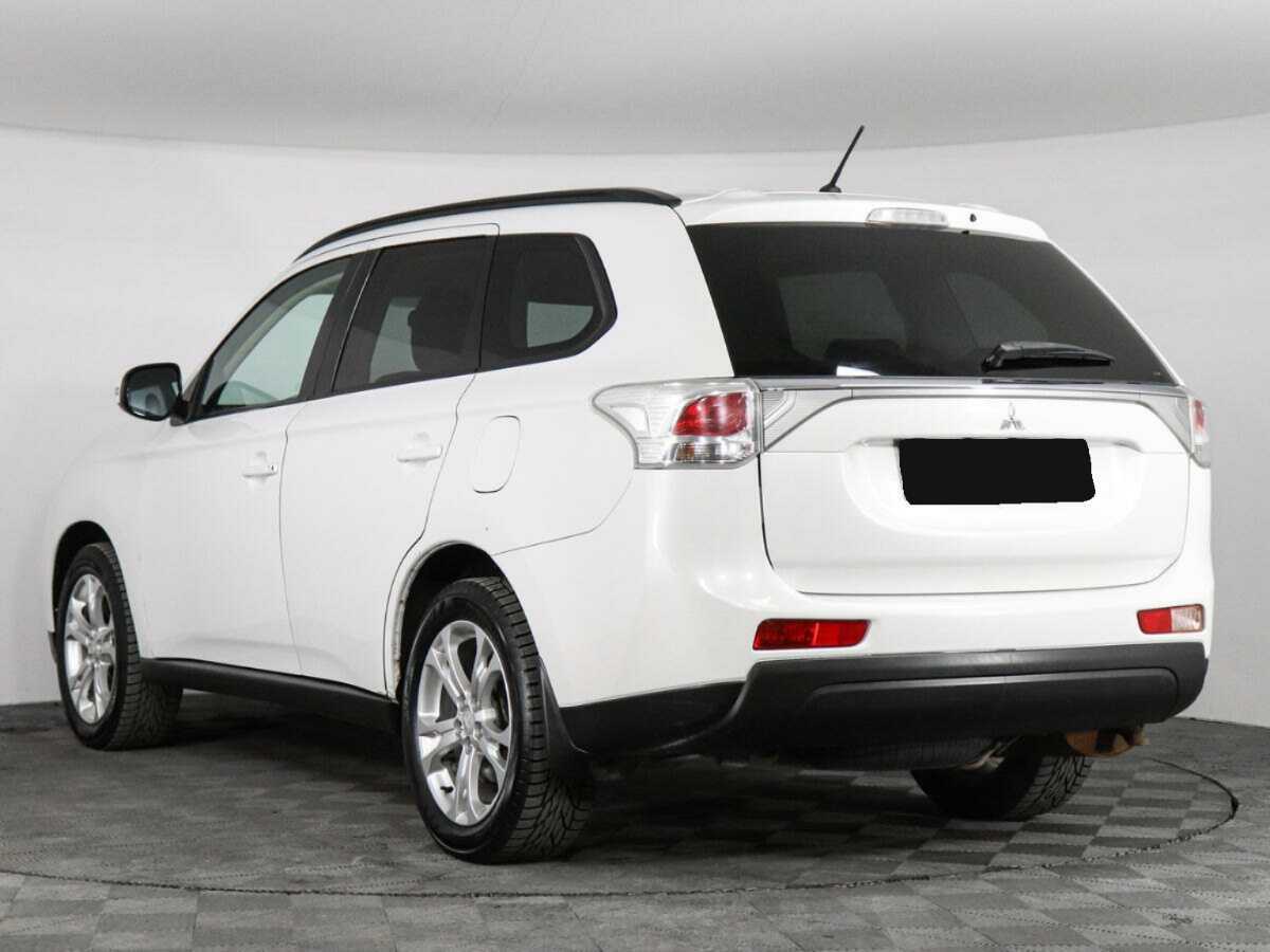 Mitsubishi Outlander, 2013 - 121 659 км. | Фото №7