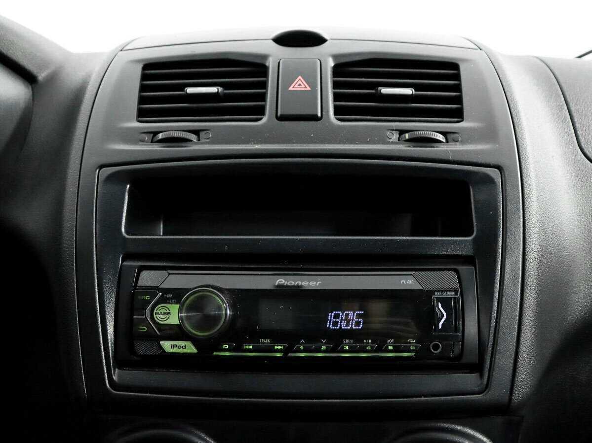 Lada (ВАЗ) Kalina, 2015 Фото №13