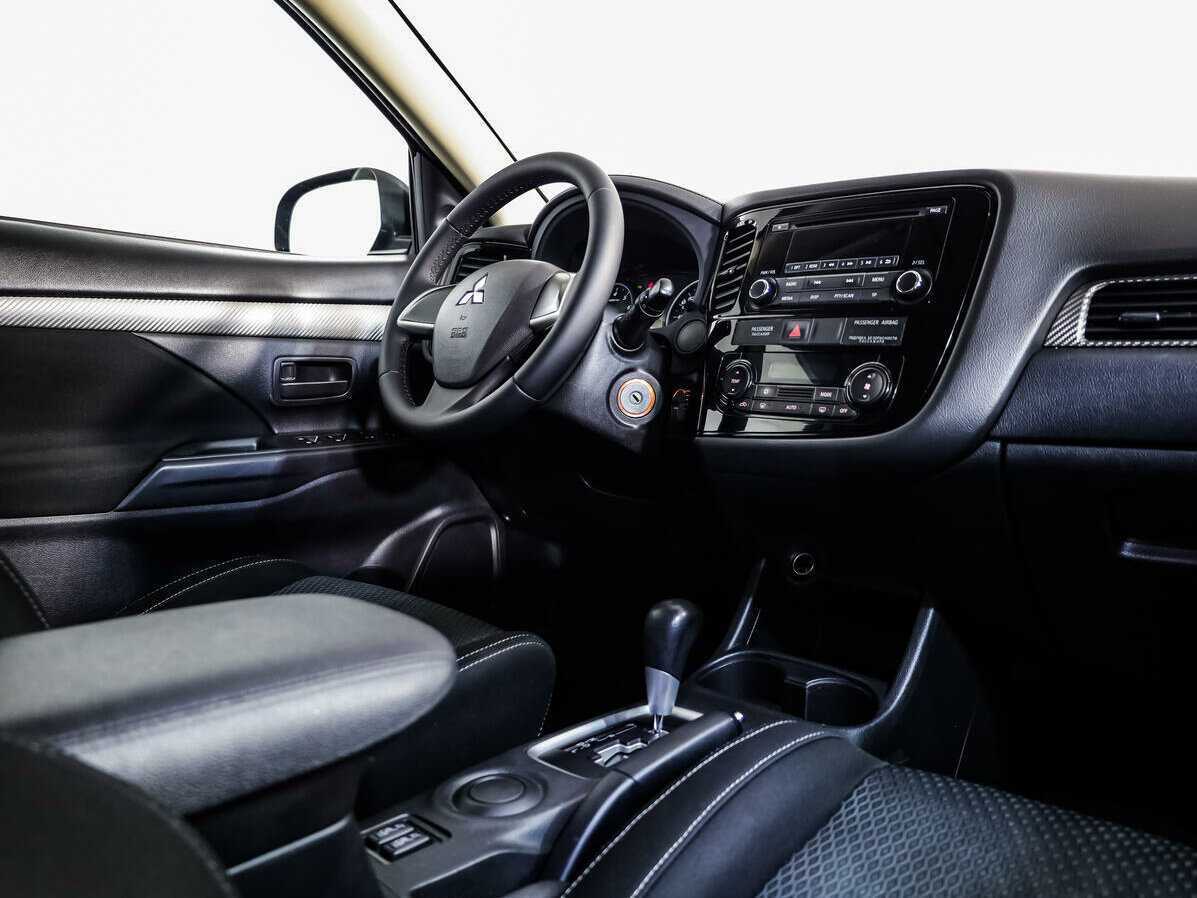 Mitsubishi Outlander, 2015 - 153 902 км. | Фото №8