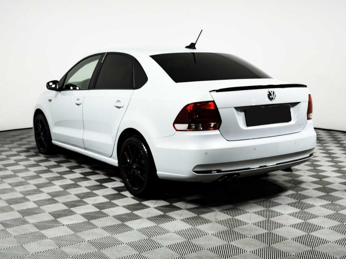 Volkswagen Polo, 2018 Фото №7