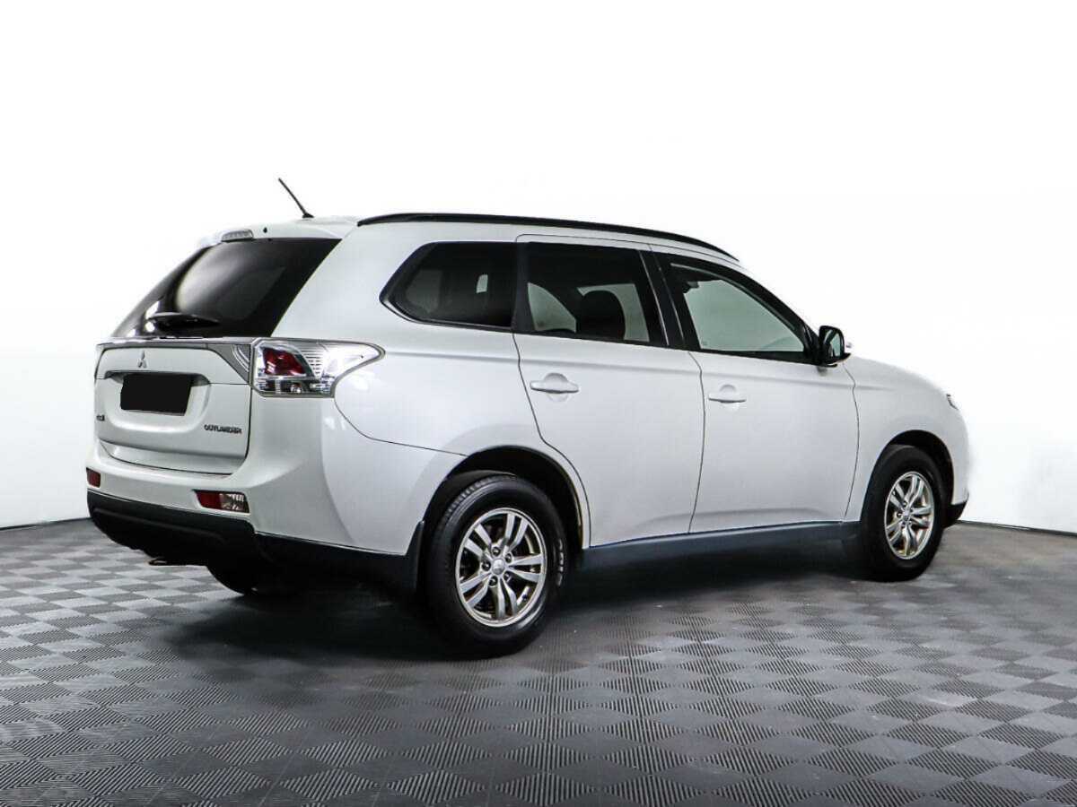 Mitsubishi Outlander, 2013 - 200 538 км. | Фото №4