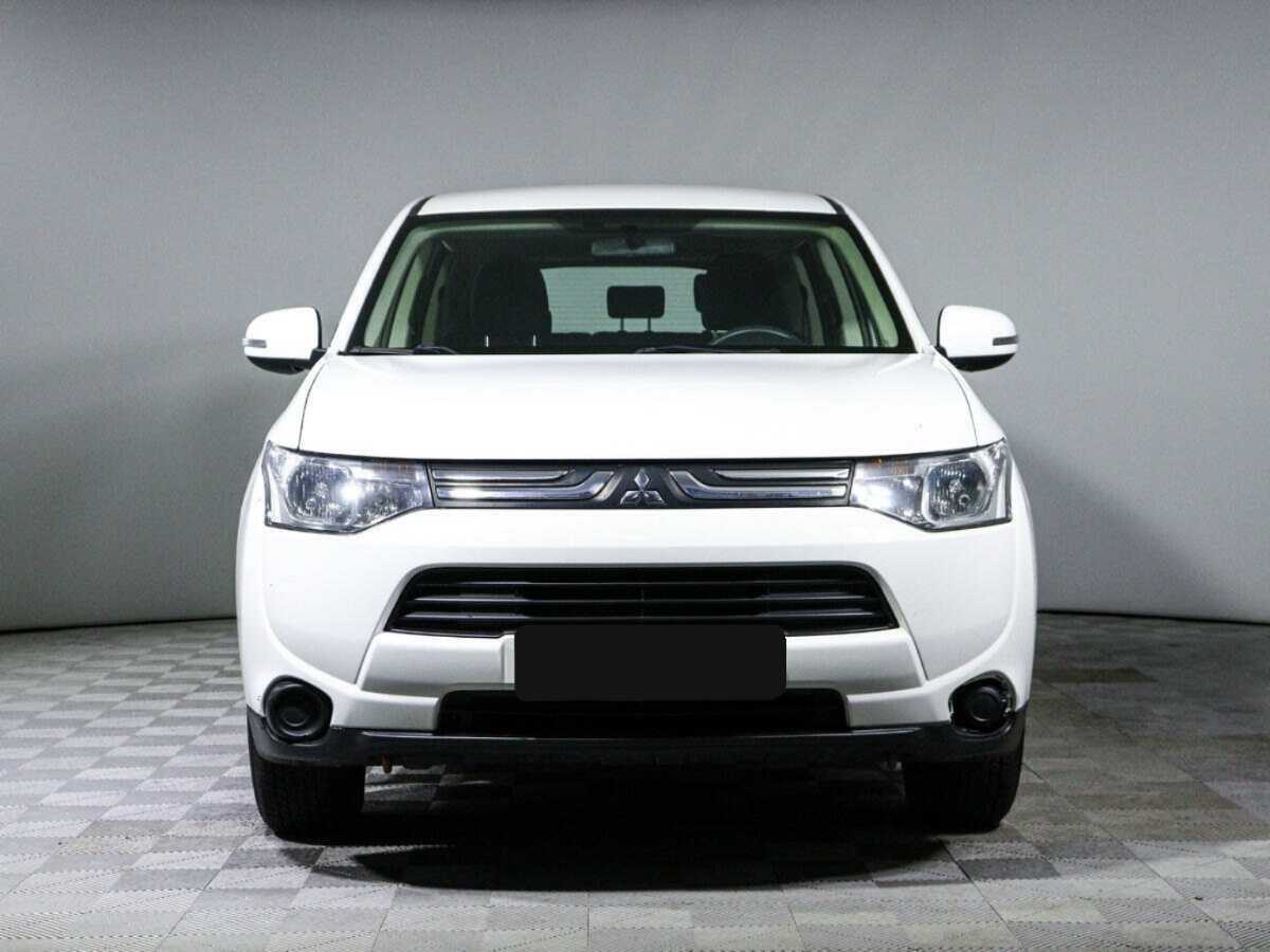 Mitsubishi Outlander, 2013 - 80 108 км. | Фото №2
