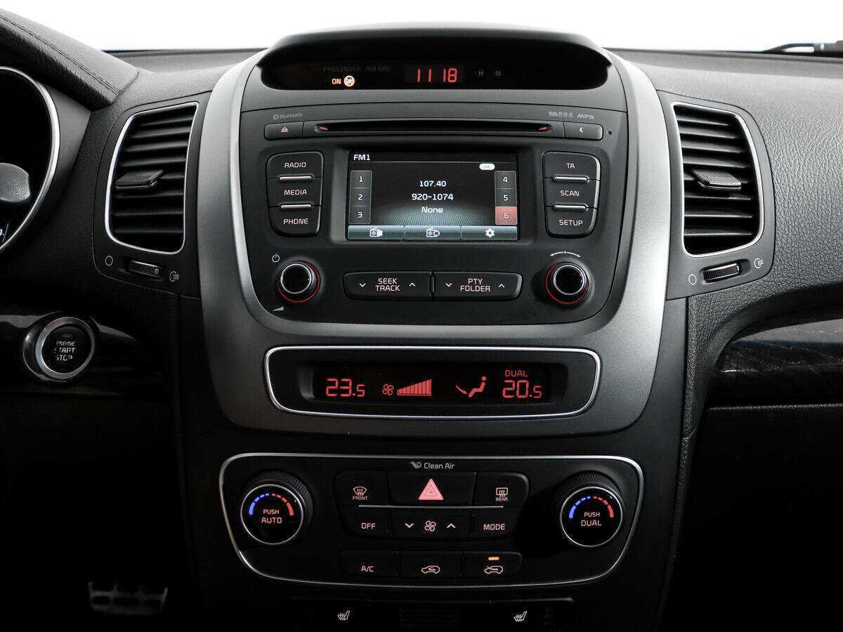 Kia Sorento, 2015 Фото №16