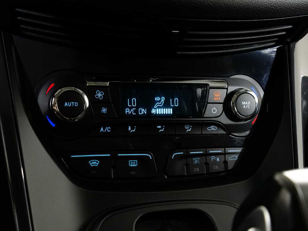 Ford Kuga, 2013 Фото №15