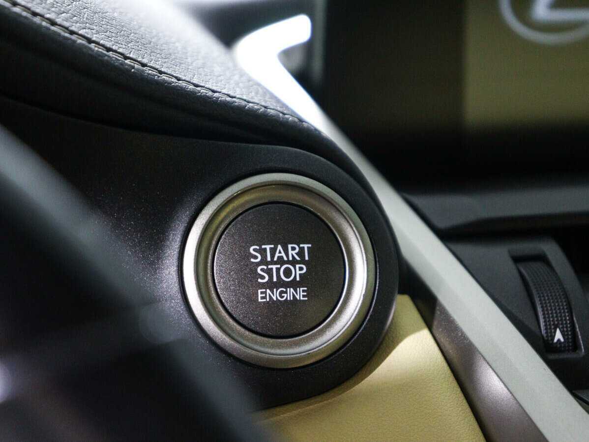 Lexus NX 200, 2017 Фото №14