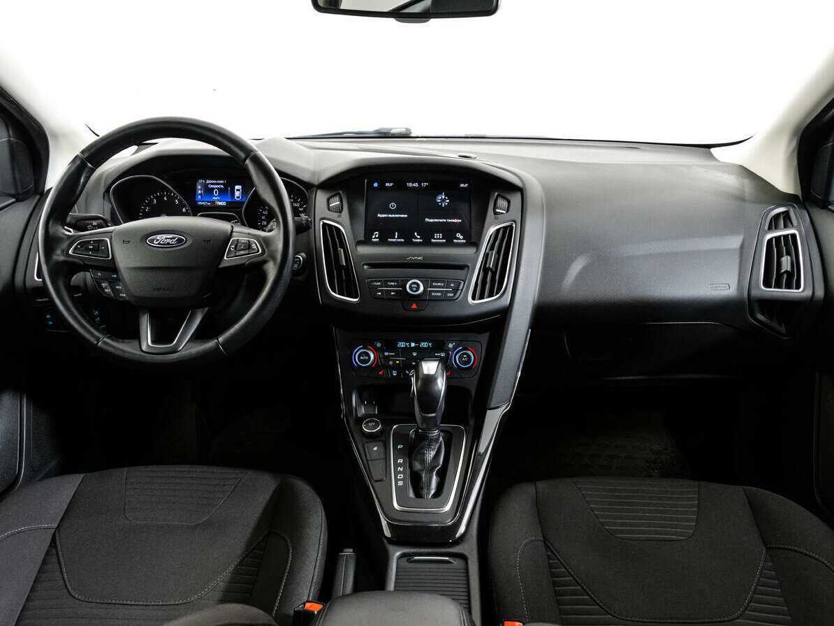 Ford Focus, 2019 Фото №10