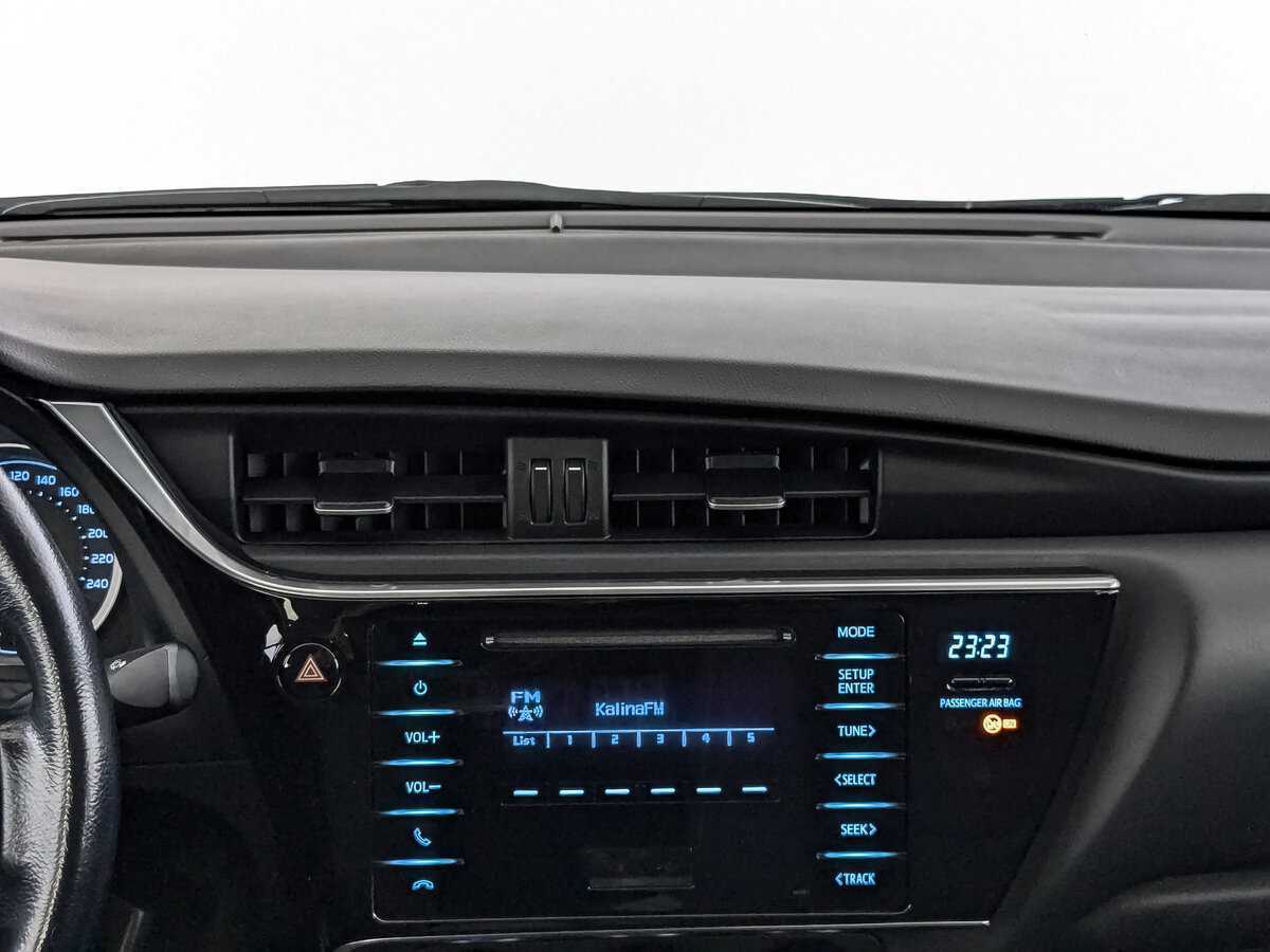 Toyota Corolla, 2017 Фото №13