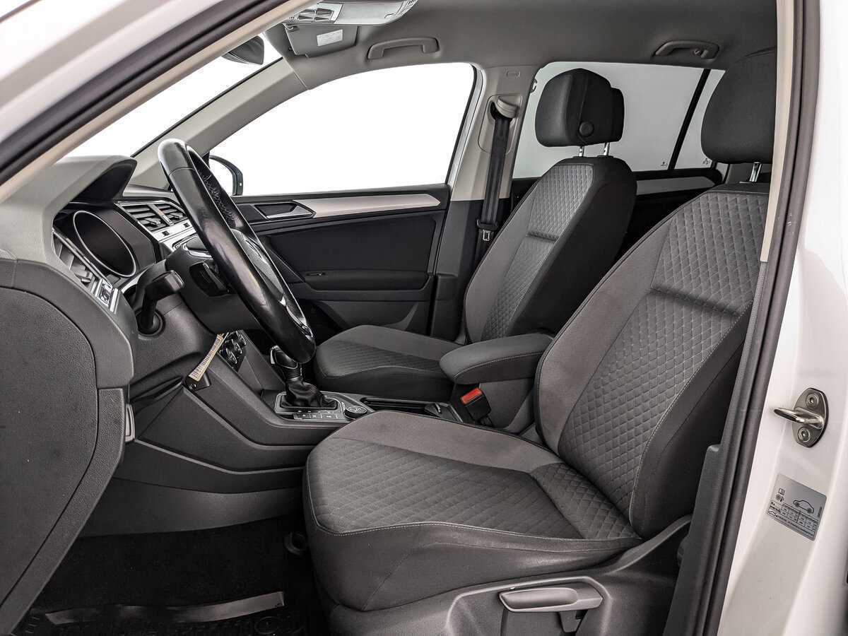 Volkswagen Tiguan, 2017 Фото №16