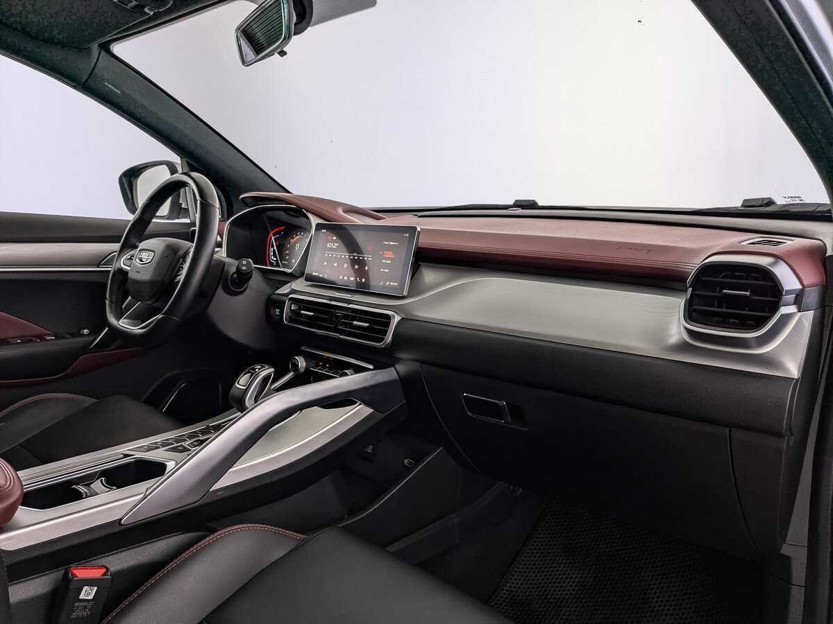 Geely Coolray, 2021 Фото №9