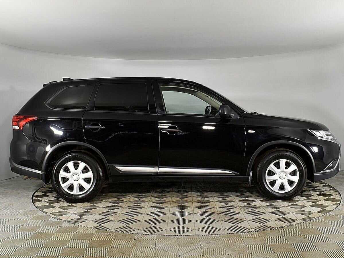 Mitsubishi Outlander, 2020 - 84 120 км. | Фото №5