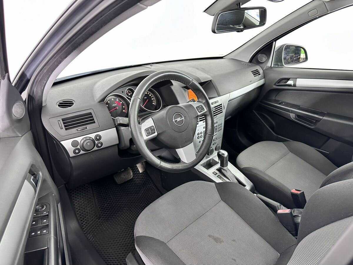 Opel Astra, 2014 - 233 985 км. | Фото №5