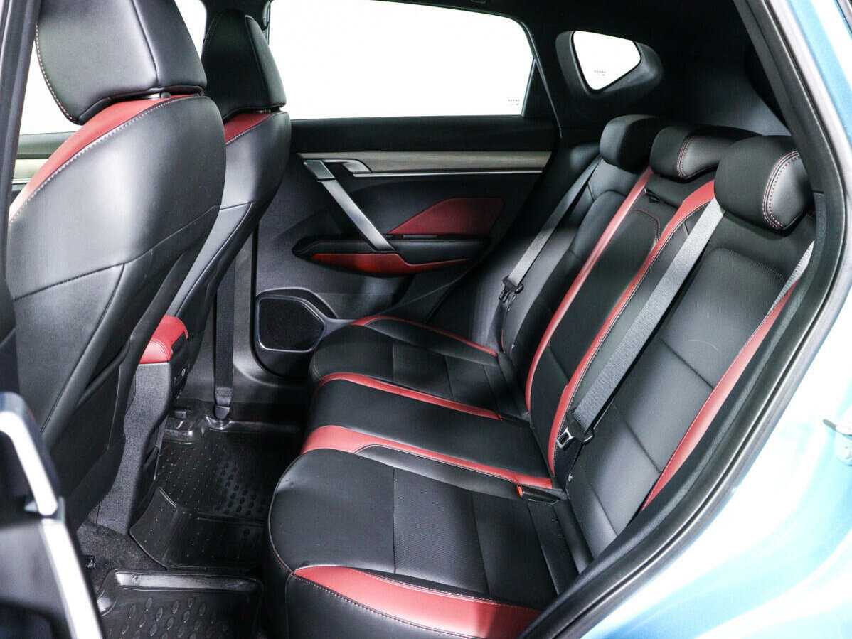 Geely Coolray, 2023 Фото №8