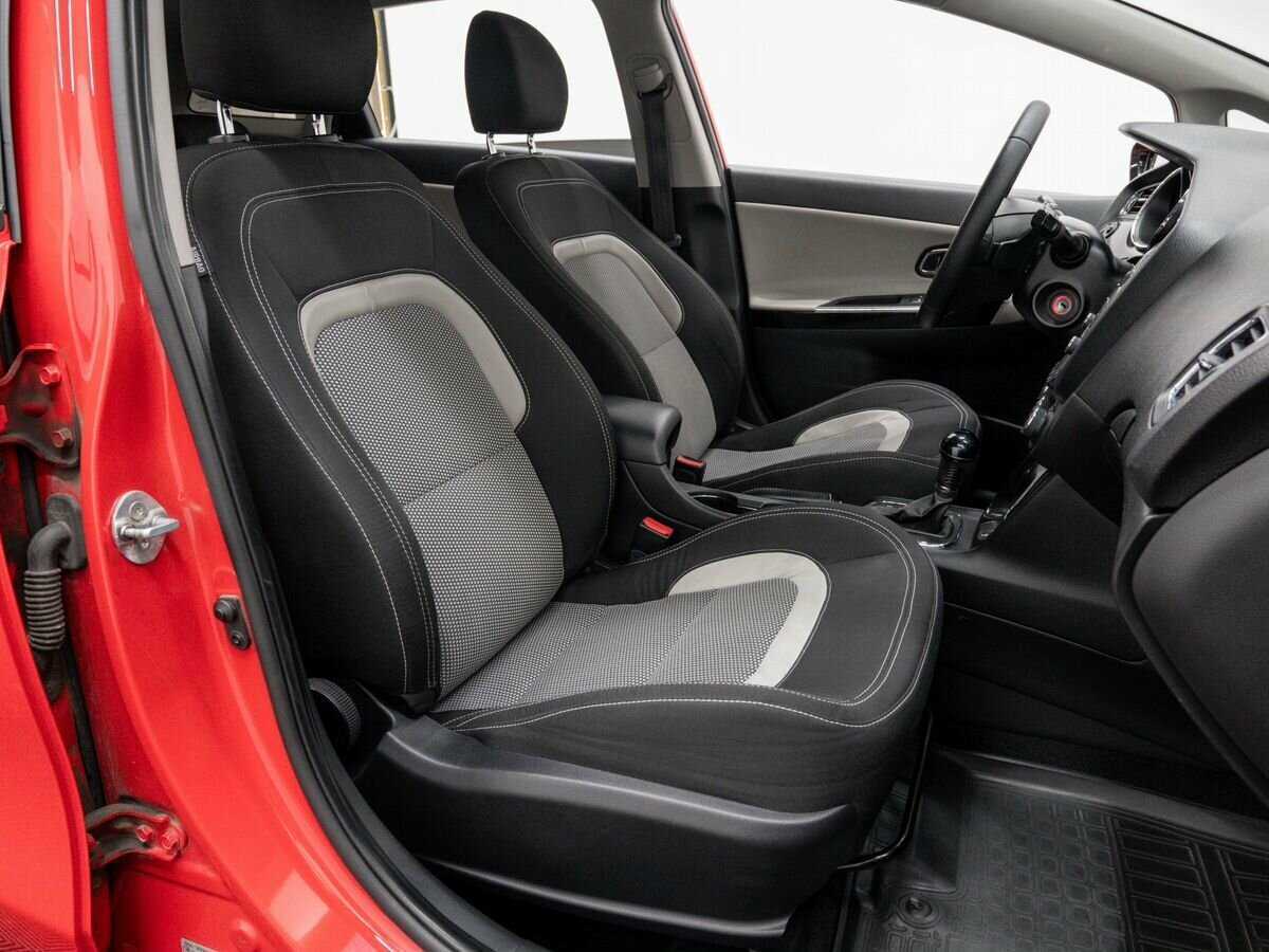 Kia Ceed, 2014 Фото №9