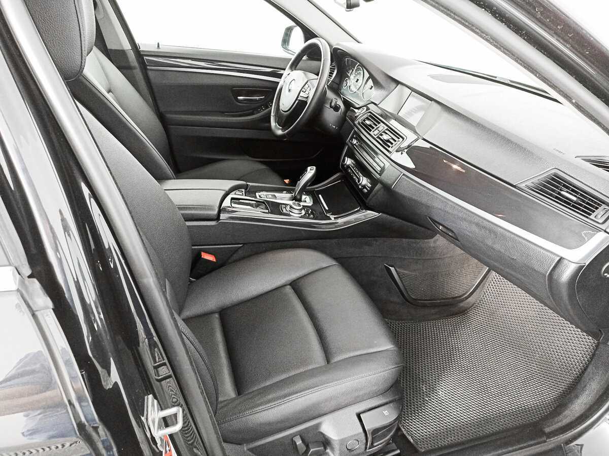 BMW 5 серии 520i, 2013 Фото №9