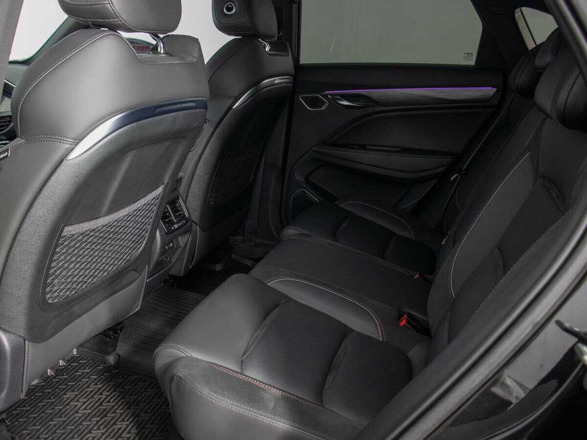 Geely Tugella, 2022 Фото №13