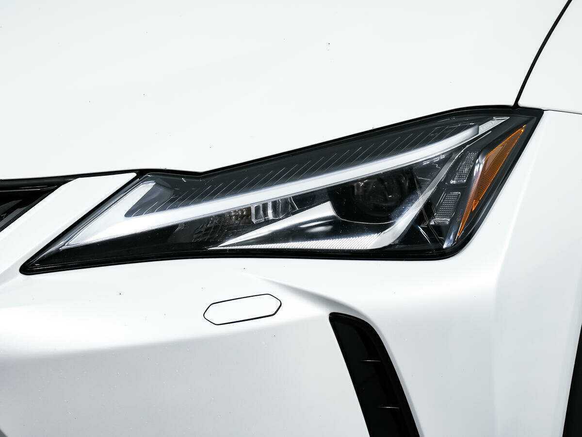Lexus UX 200, 2021 Фото №15