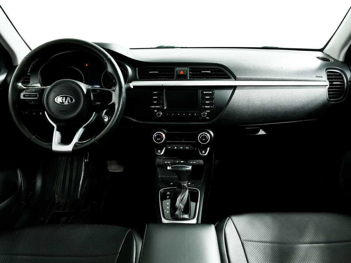 Kia Rio X-Line, 2018 Фото №11