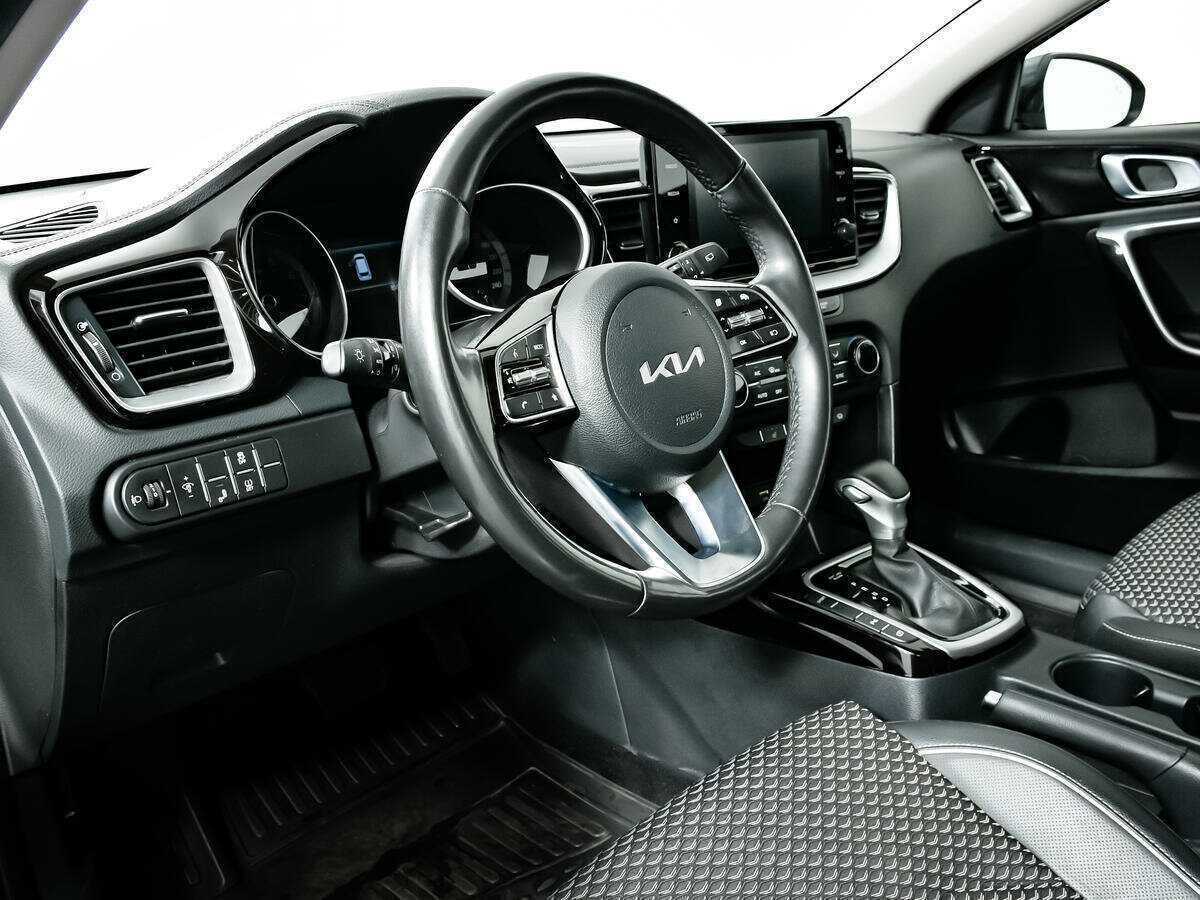 Kia Ceed, 2022 Фото №13